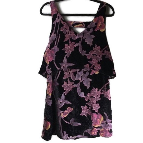 Everly Velvet Floral Burnout Cut Out Open Back Overlay Shift Dress Size Medium - Picture 3 of 14